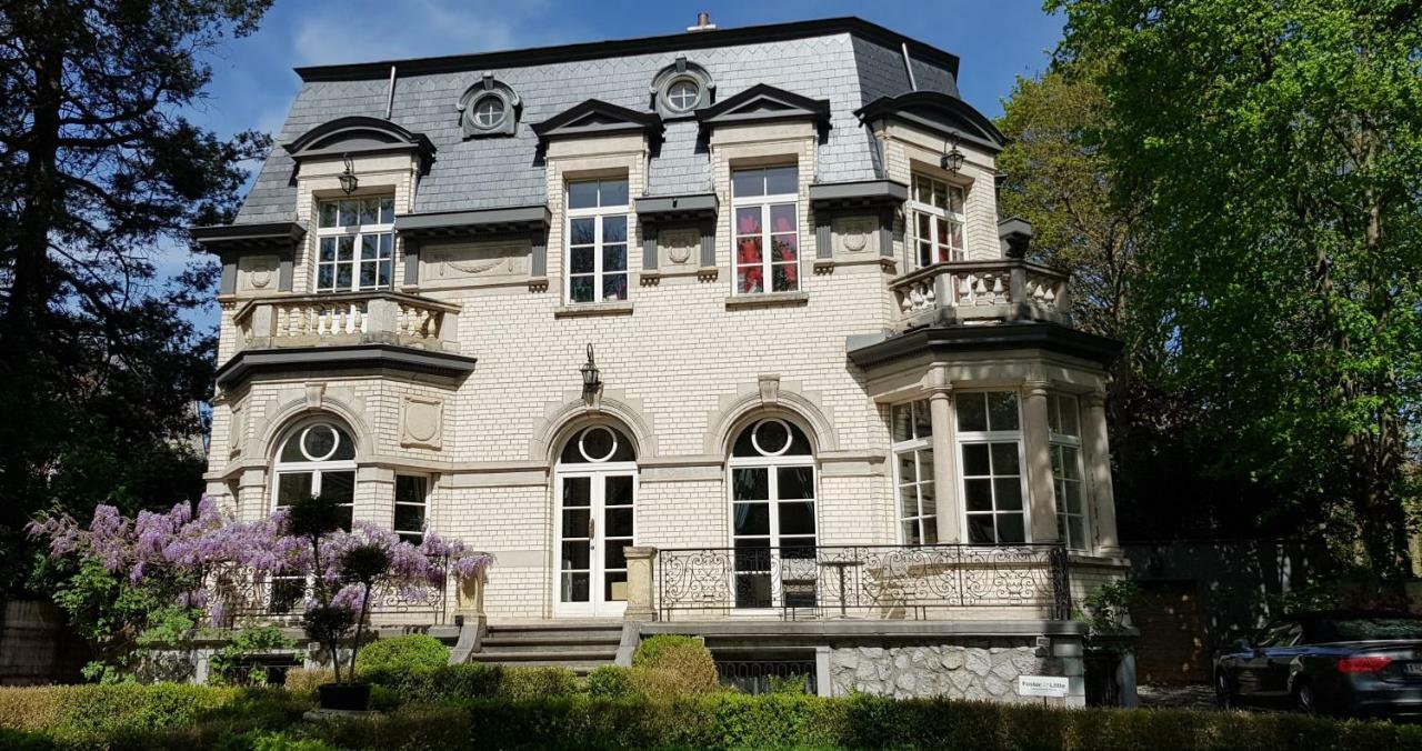 ブリュッセル Les Grands Arbres Bed & Breakfast エクステリア 写真