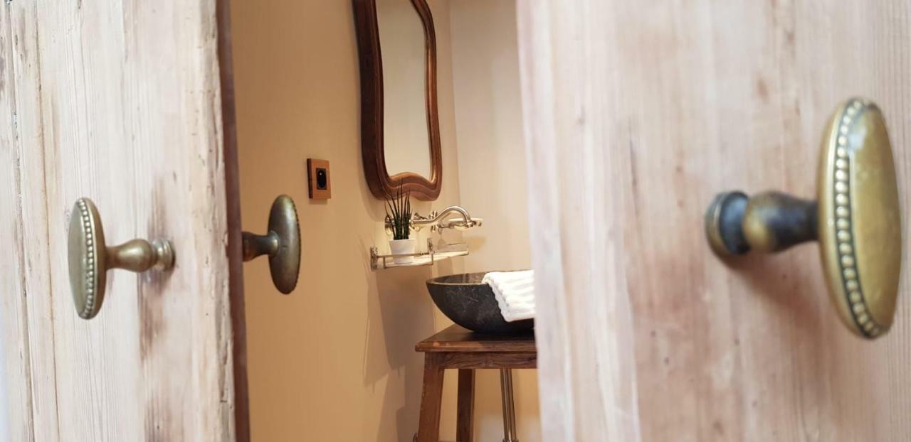 ブリュッセル Les Grands Arbres Bed & Breakfast エクステリア 写真