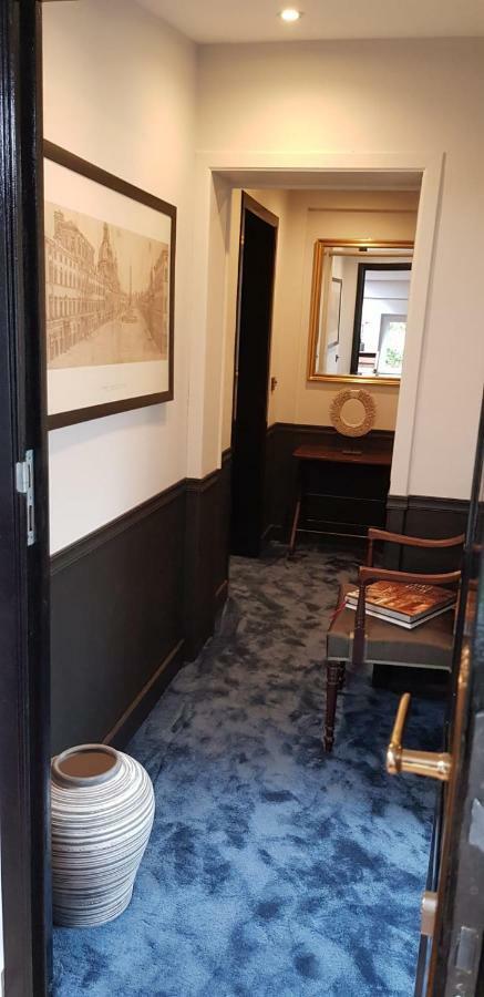 ブリュッセル Les Grands Arbres Bed & Breakfast エクステリア 写真